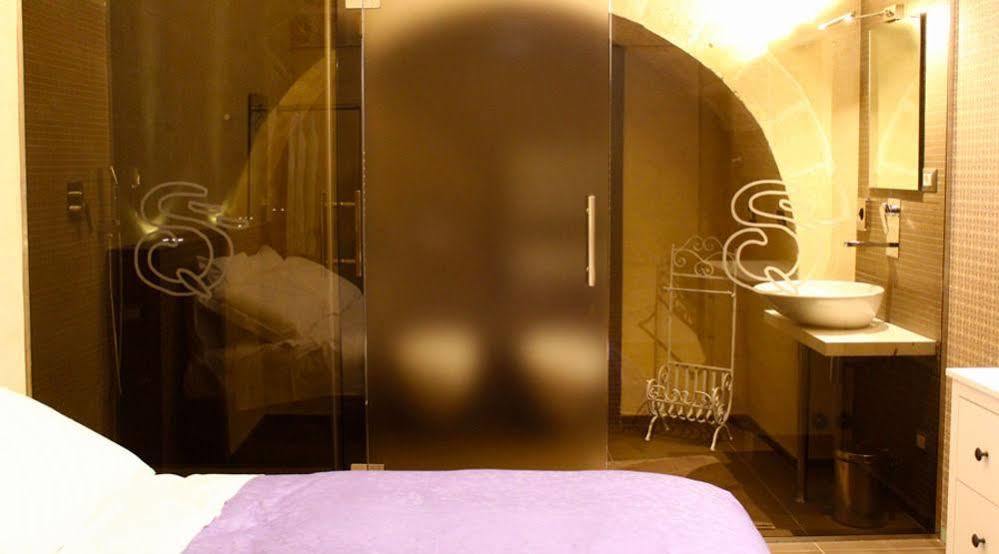 Ai Quarti Sottani Hotel Matera Bagian luar foto